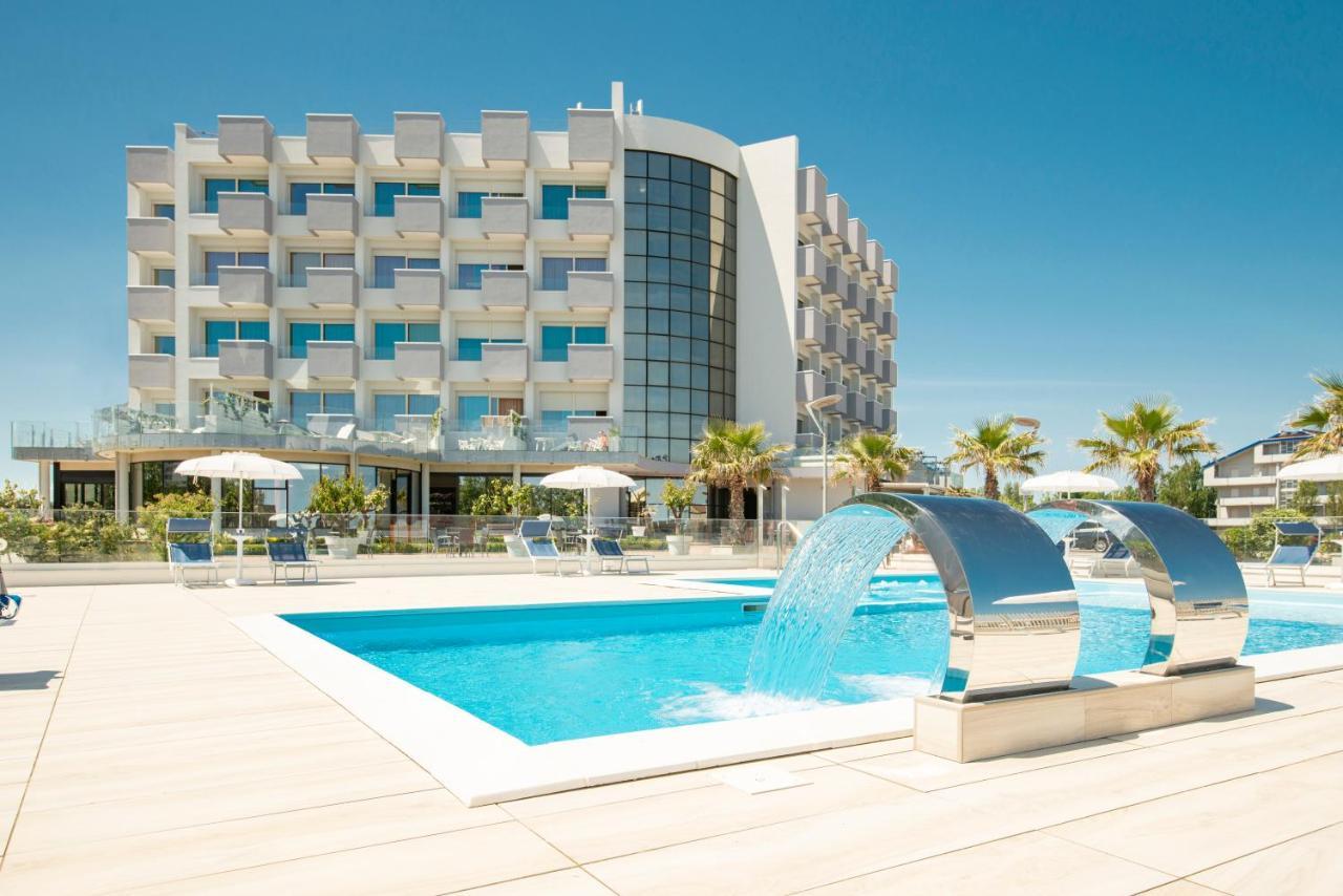 Hotel Residence Imperial Misano Adriatico Eksteriør bilde